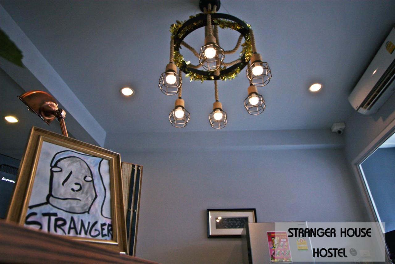 Хостел Stranger House Чіангмай Екстер'єр фото